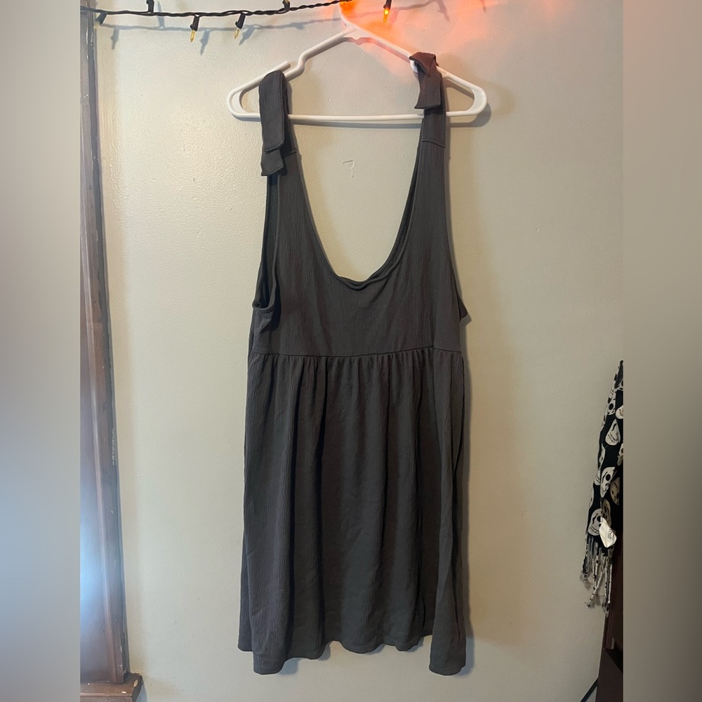 Grey dress